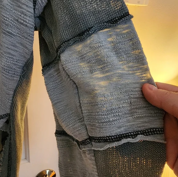 Pol Full Button Lightweight Shirt Size Large Beach Boho Green - Picture 11 of 14